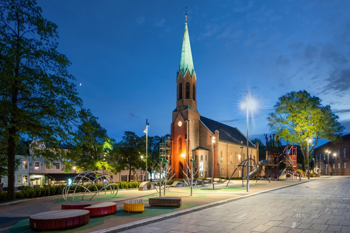 Vakre Moss kirke. Galleribilde