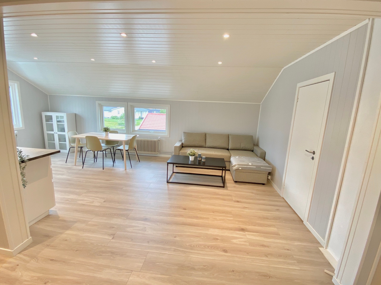 Romslig stue Galleribilde