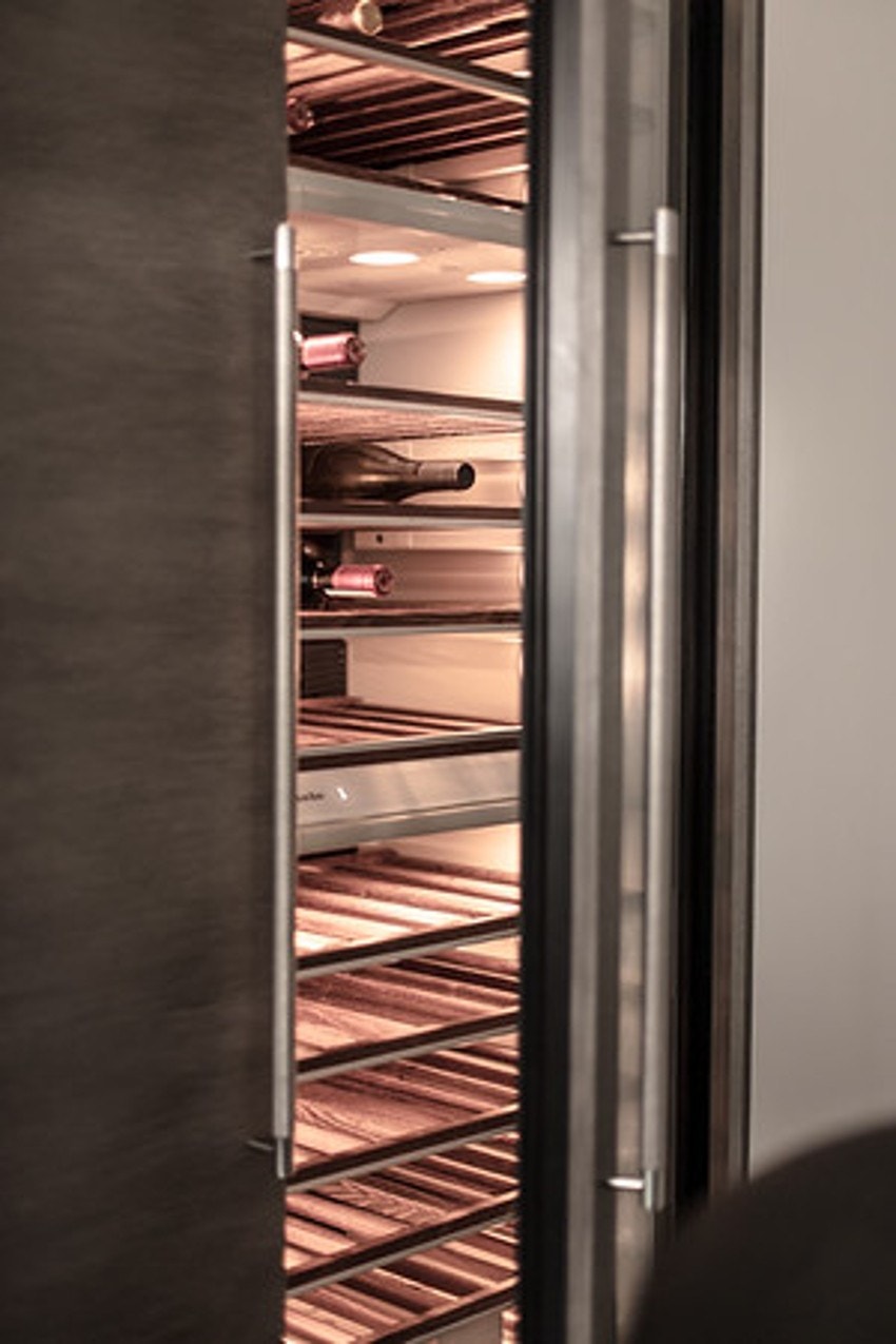 Detalj - vinskap fra Mastercool Galleribilde