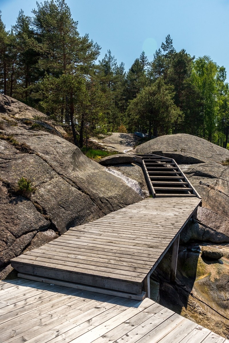 Landgang fra brygge Galleribilde