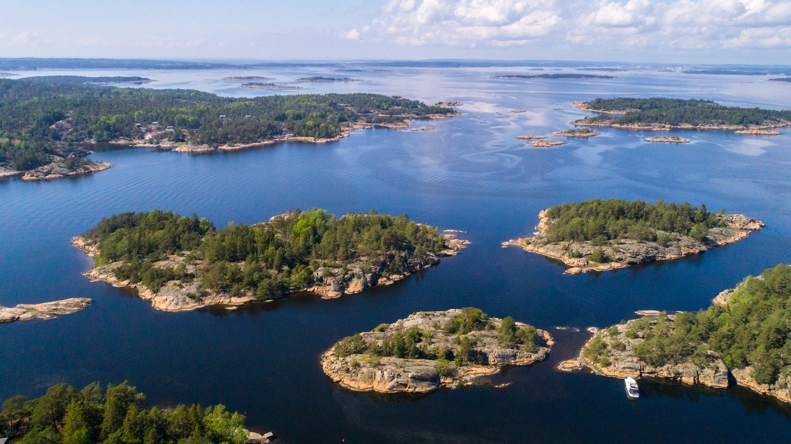 Øyene rundt Røssholmen Galleribilde