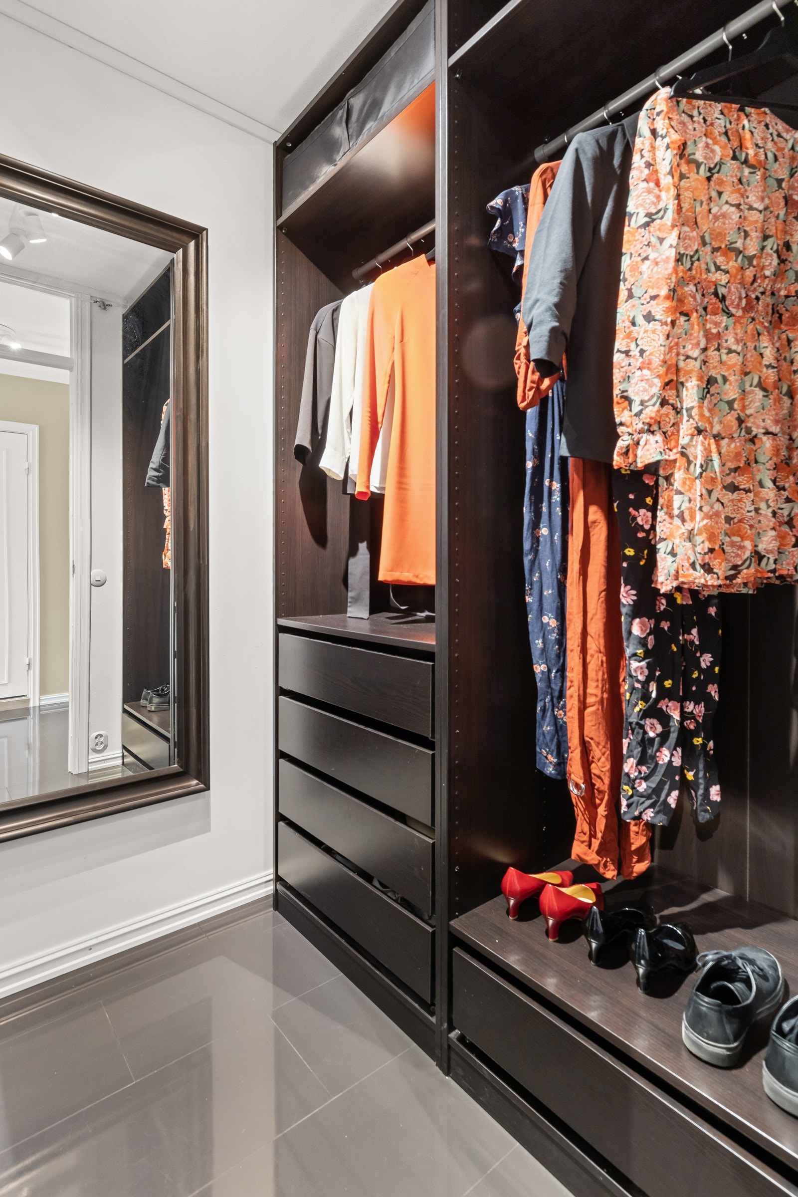 Garderobeløsningen er perfekt for alt du skulle trenge. Galleribilde