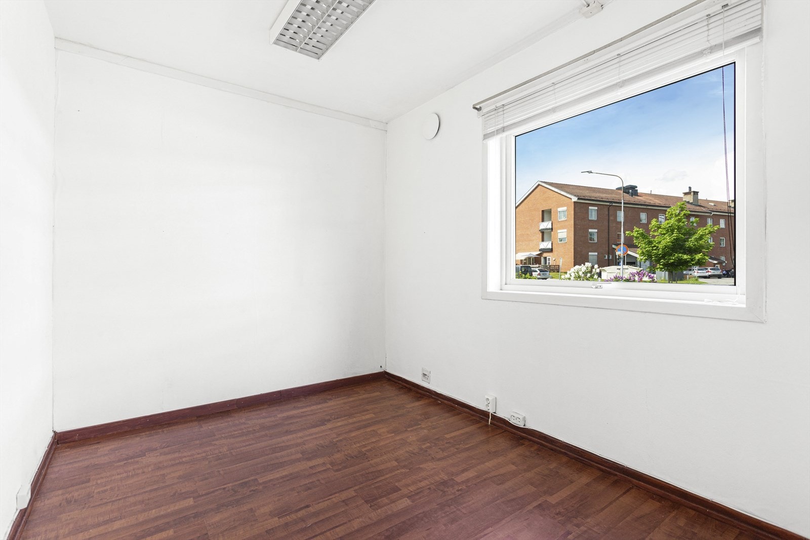 Lyst og åpent soverom i 1. etg. Galleribilde