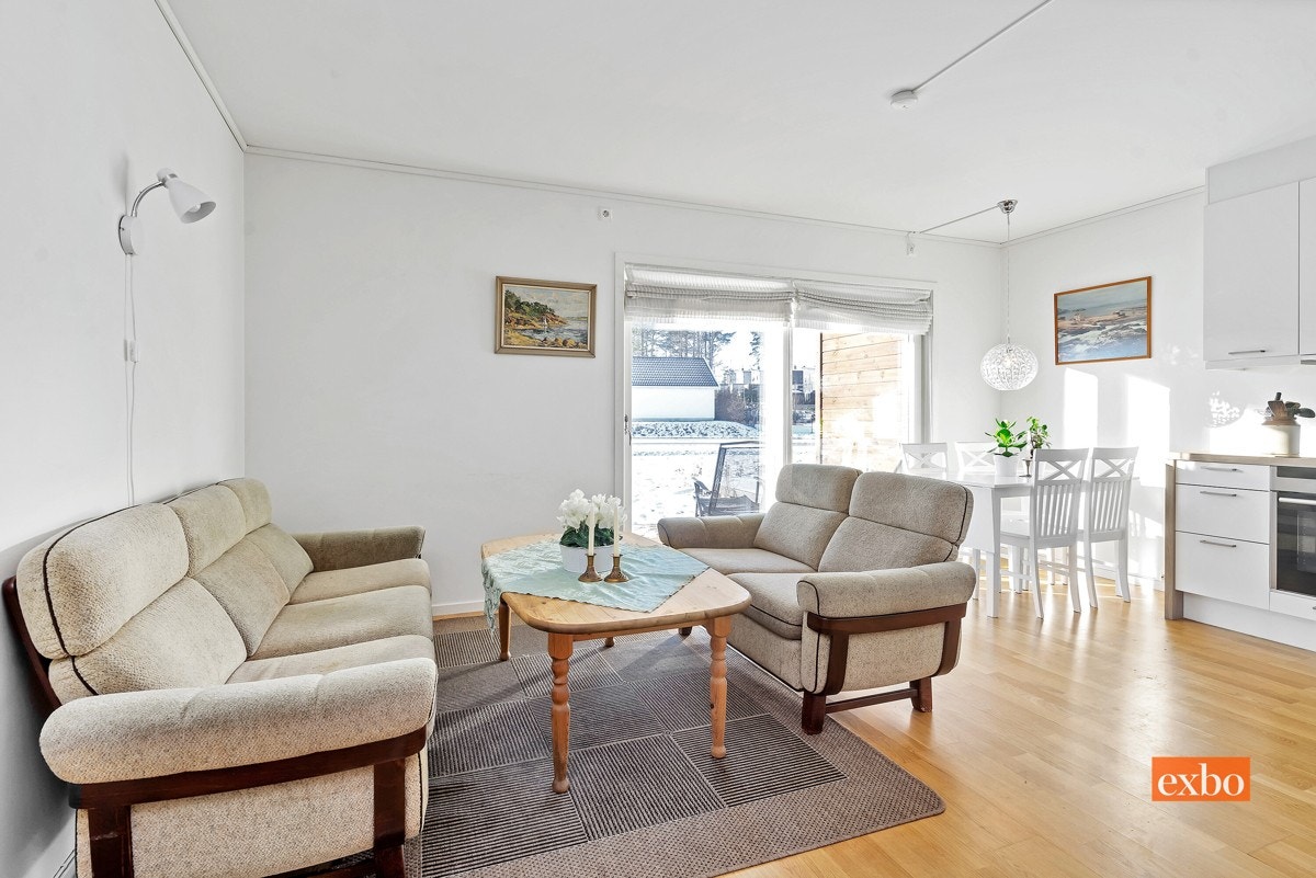 God plass til sofagruppe Galleribilde