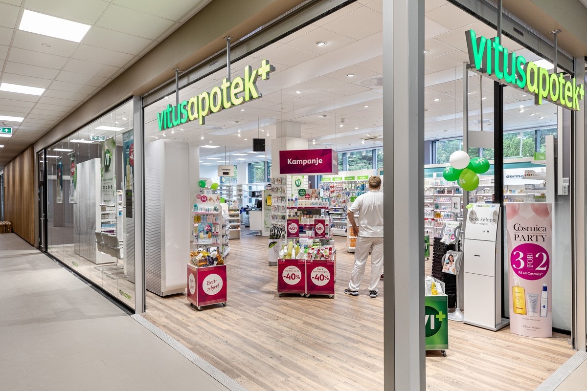 Apotek, Rema1000, Sabi sushi i første etasje i bygget Galleribilde