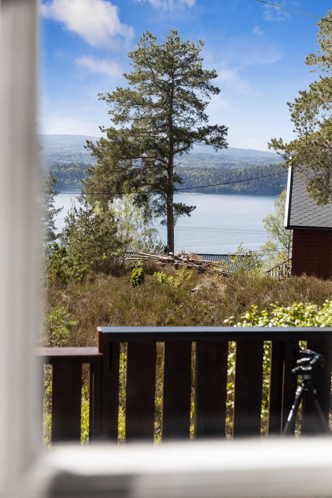 Utsikt fra stuevinduet Galleribilde