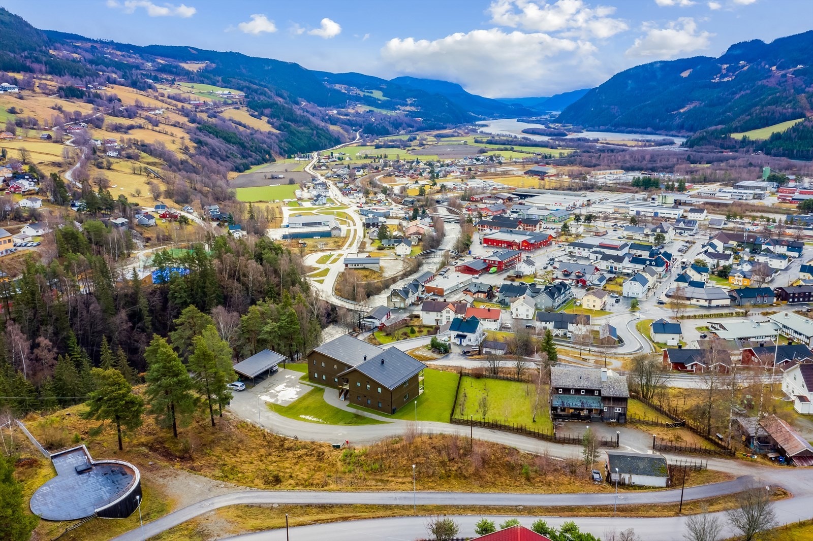 Kort vei til sentrum og flott utsikt! Galleribilde