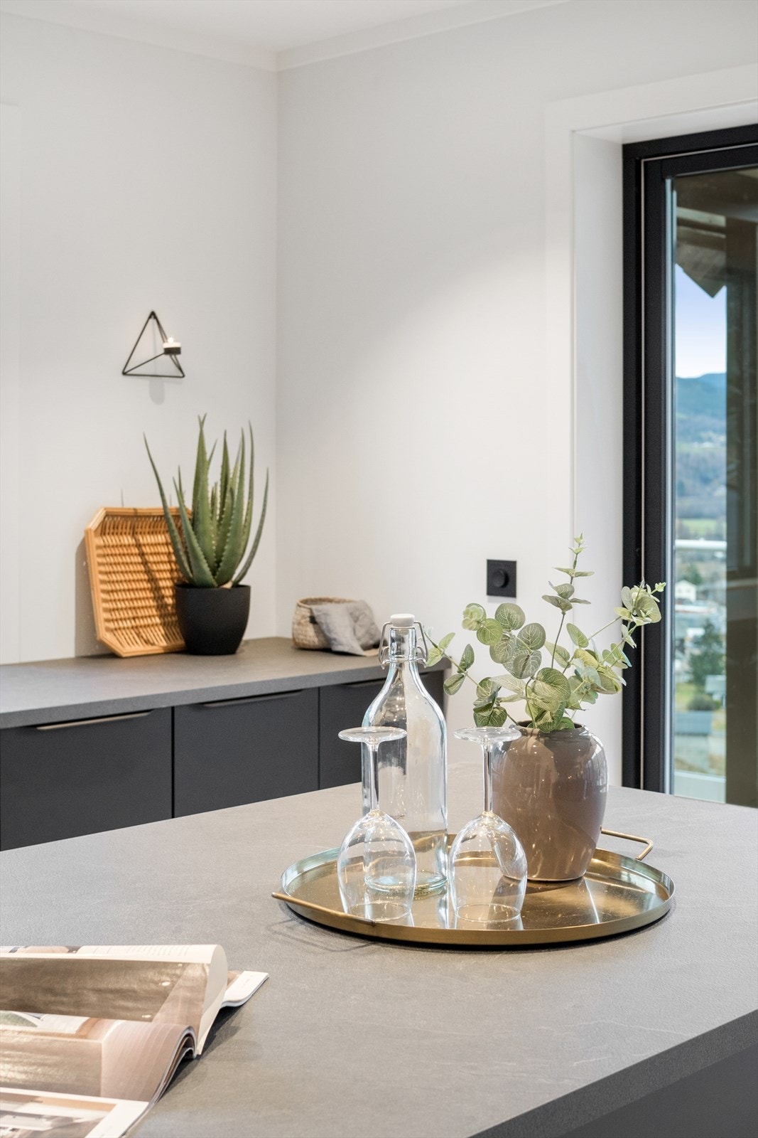 Detaljer fra kjøkken. Galleribilde