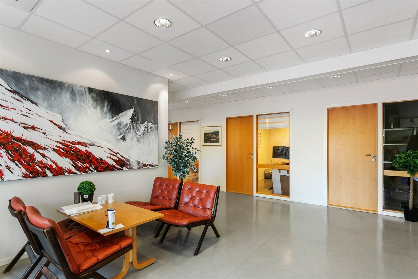 Venterom / inngangsparti Galleribilde