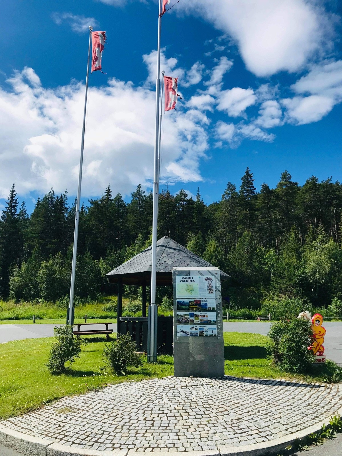 Trafikken på E16 mellom øst og vest er stadig økende og det spås fortsatt stor økning i trafikkbildet gjennom Valdres. Galleribilde