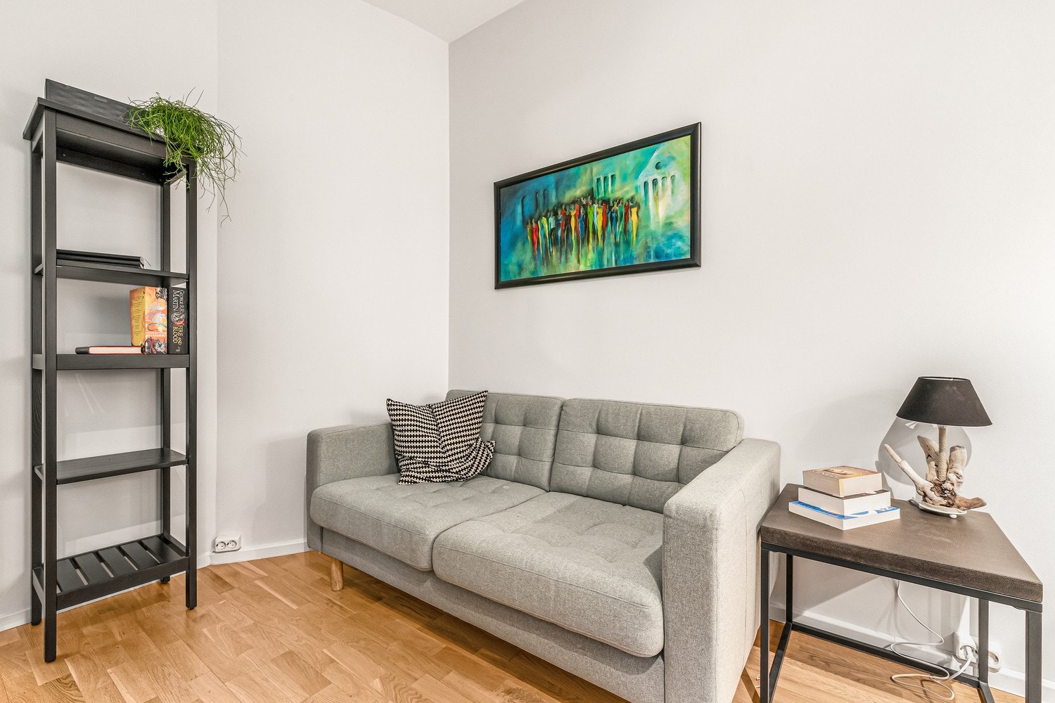 Det er parkett på alle gulv i boligen Galleribilde