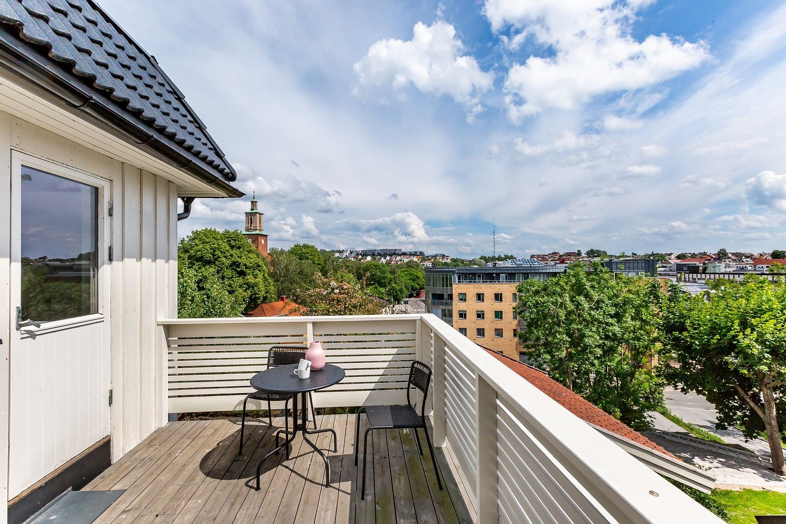 Terrassen til rom 7 Galleribilde