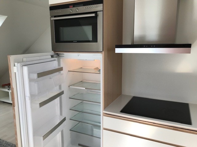 Kombistekeovn med mikro.
Kjøleskap Galleribilde