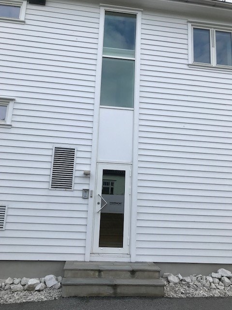 Hovedinngang til leiligheter i 3 og 4 etasje Galleribilde