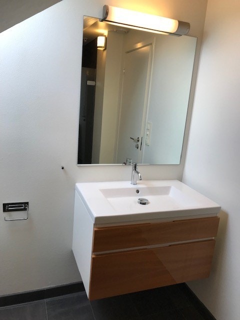 Bad, Boform bederomseksjon med Duravit heldekkende vask Galleribilde