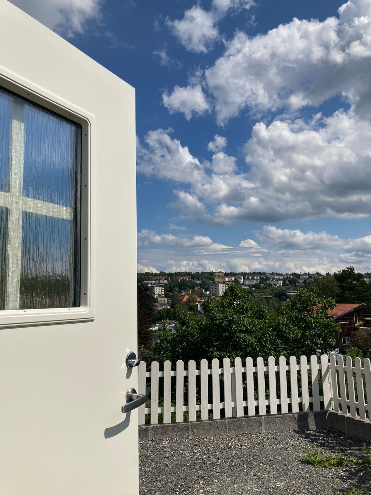 Utsikt og uteplass! Galleribilde