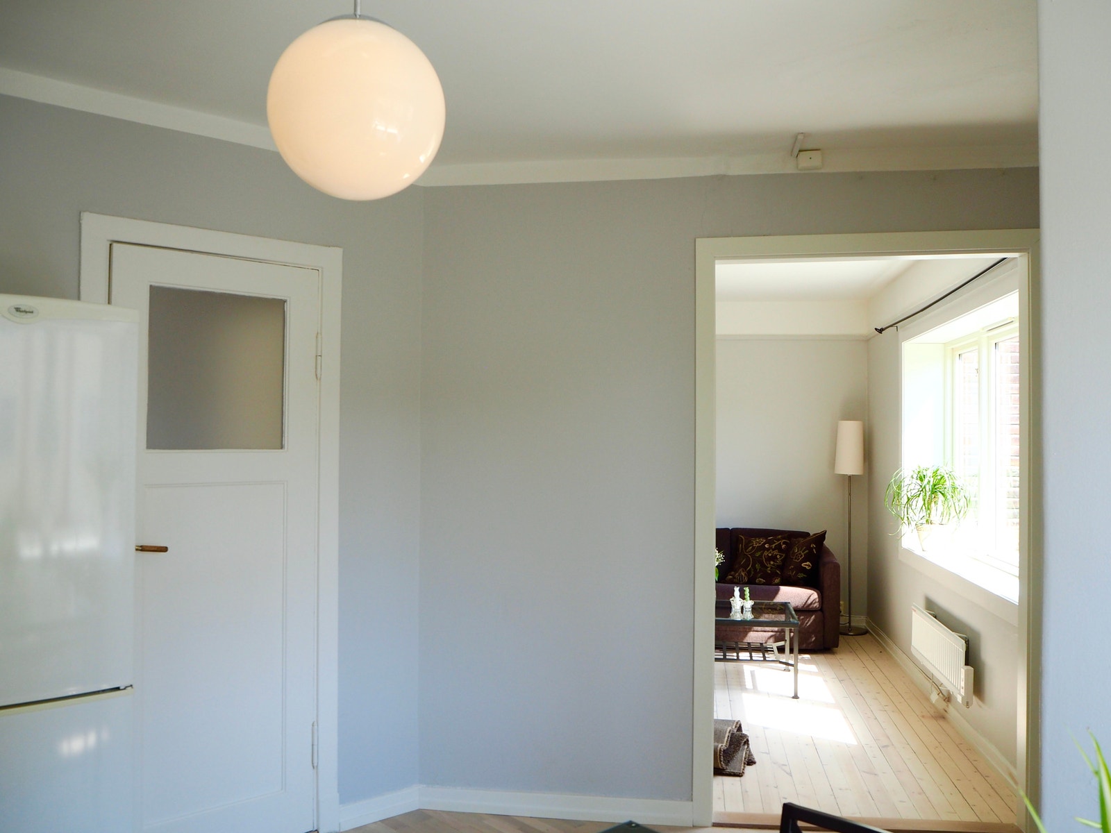 Fra kjøkken, innsyn mot stue Galleribilde