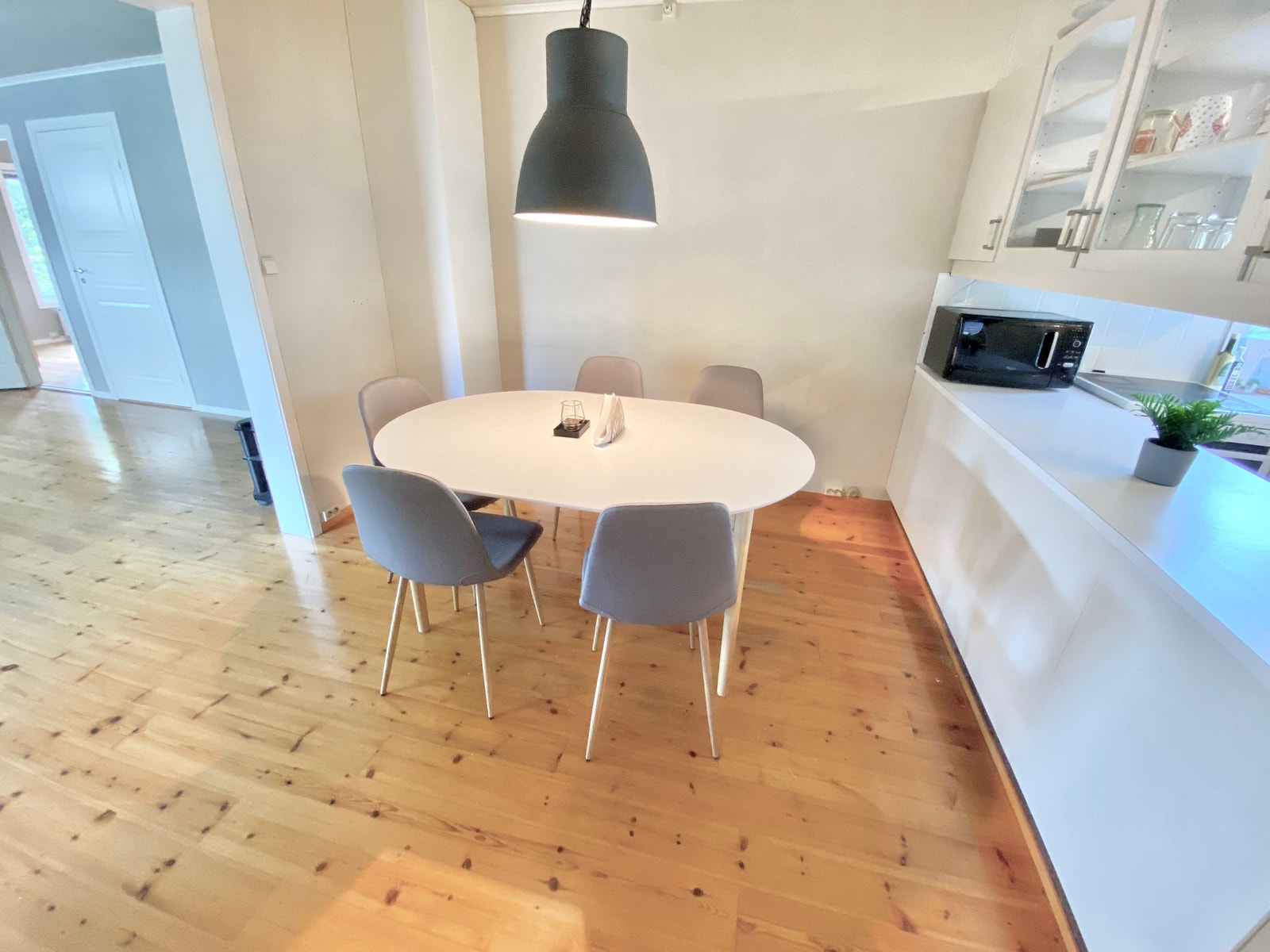 God spiseplass Galleribilde