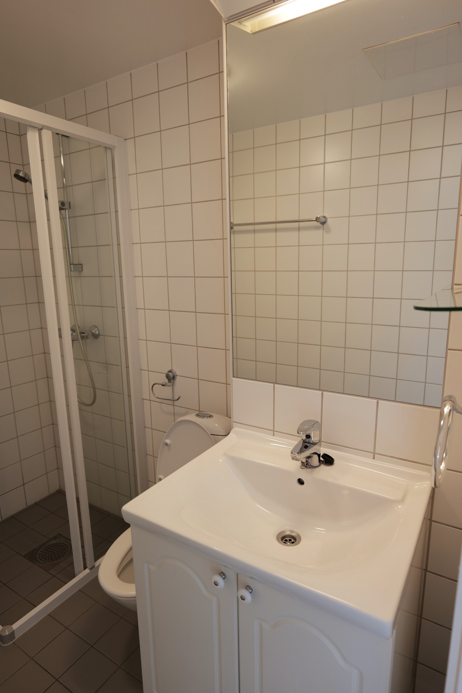 Vaskemaskin og servant er byttet ut etter at bildet er tatt. Galleribilde