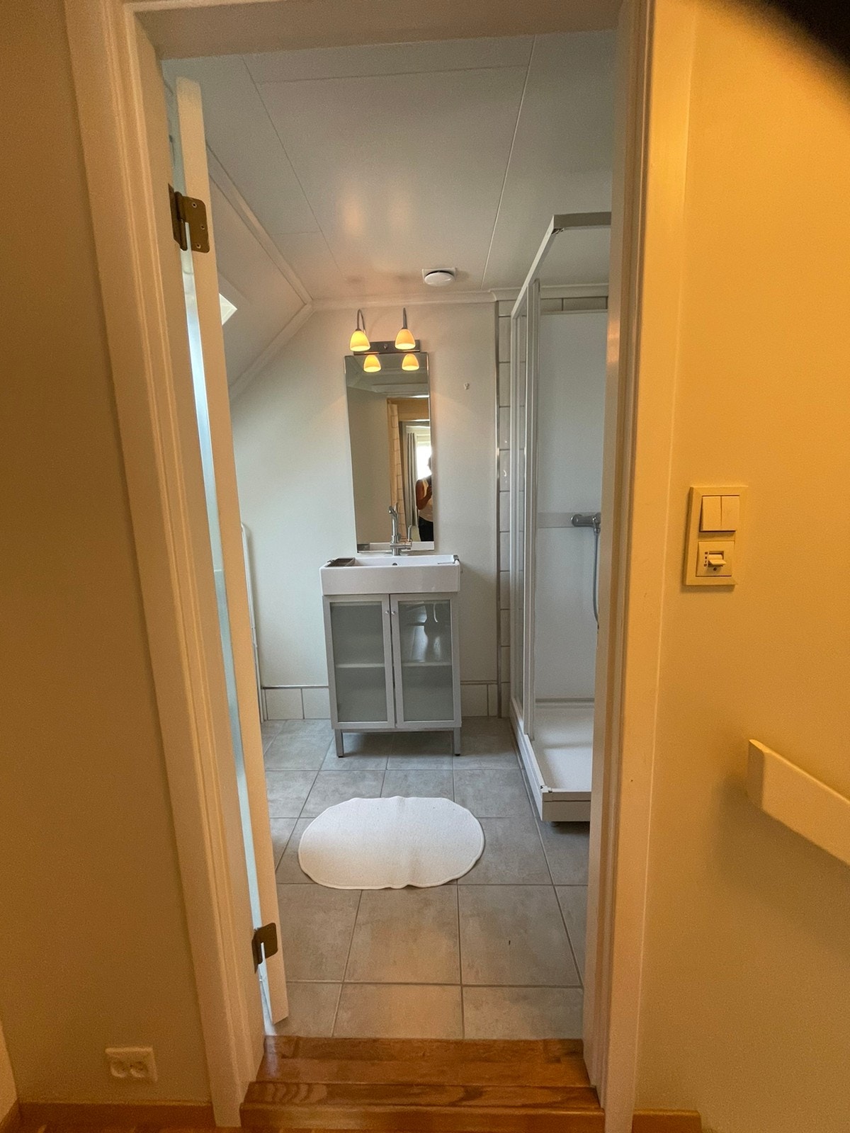 Bad m dusj og vaskemaskin Galleribilde