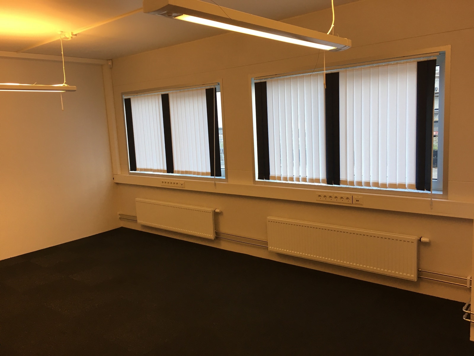 Dobbelt kontor Galleribilde