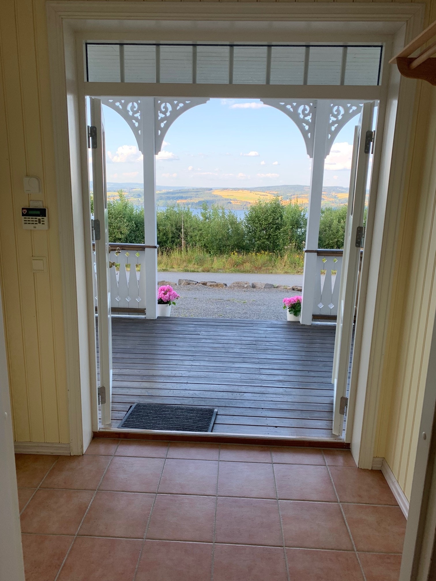 Utsikt fra vindfang/veranda Galleribilde