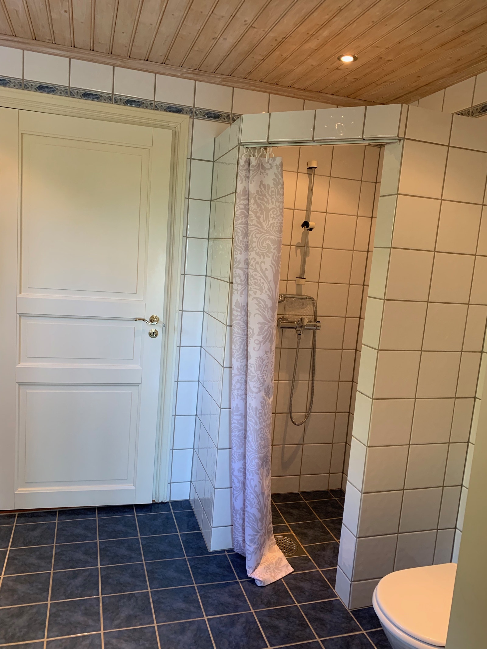 Stort bad. Galleribilde