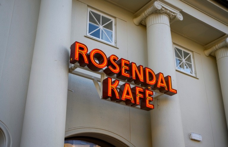 Nærmiljø. Rosendal Teater Galleribilde