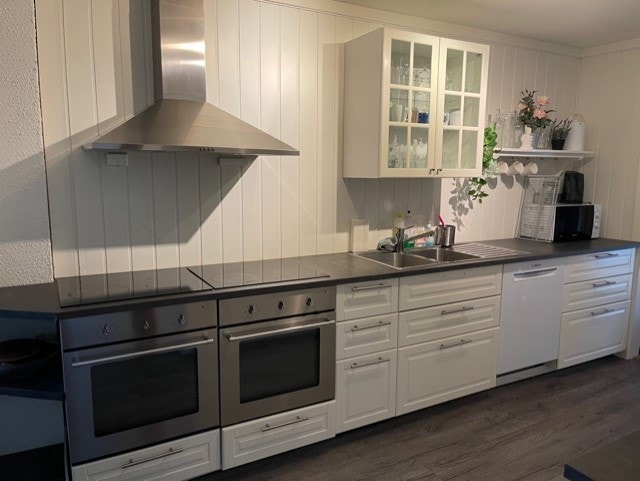 Kjøkken med 2 stekeovner Galleribilde