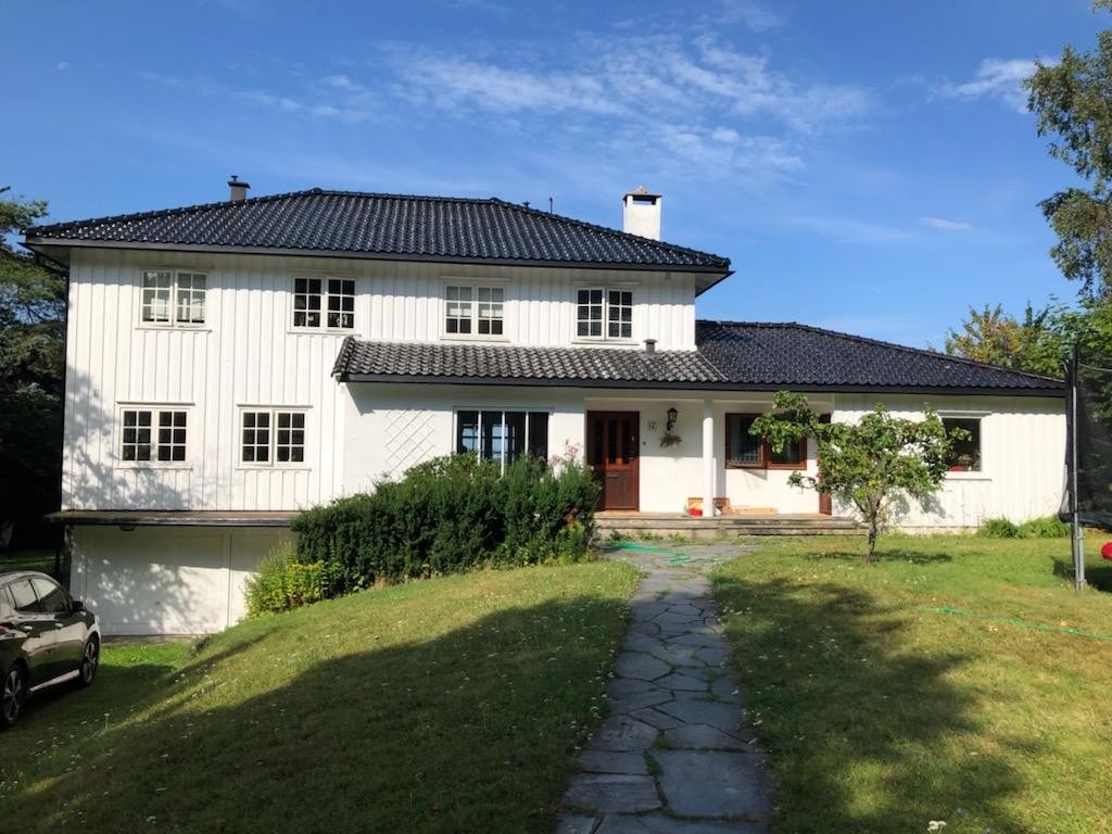 Inngangsparti Galleribilde