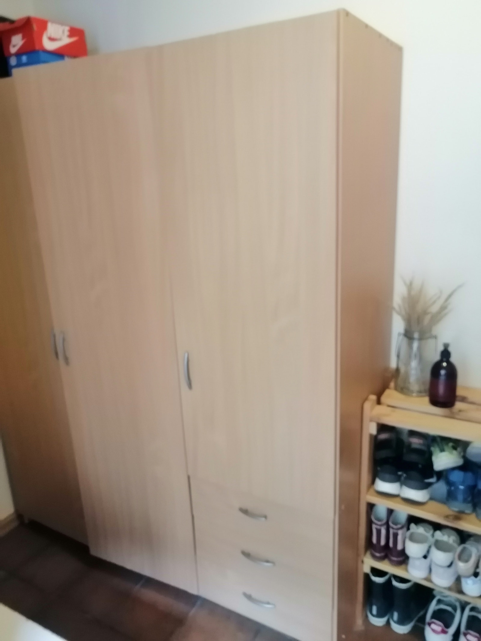 God skapplass i gangen Galleribilde