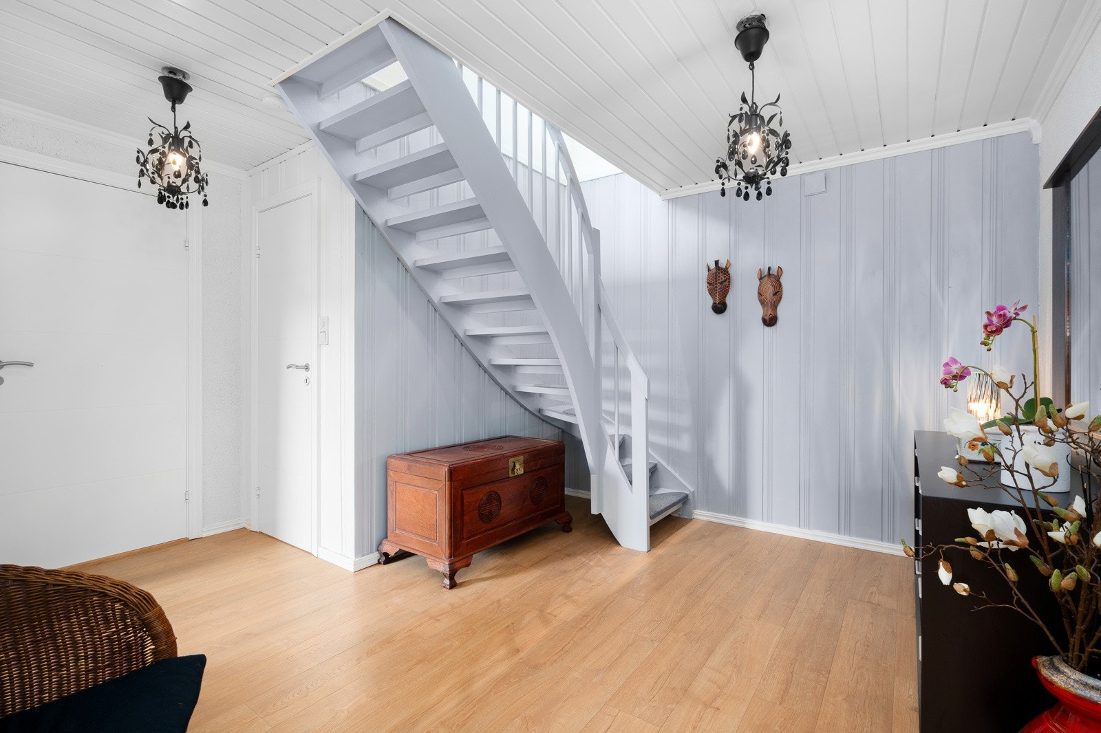 Trapp ned i underetasjen. Galleribilde