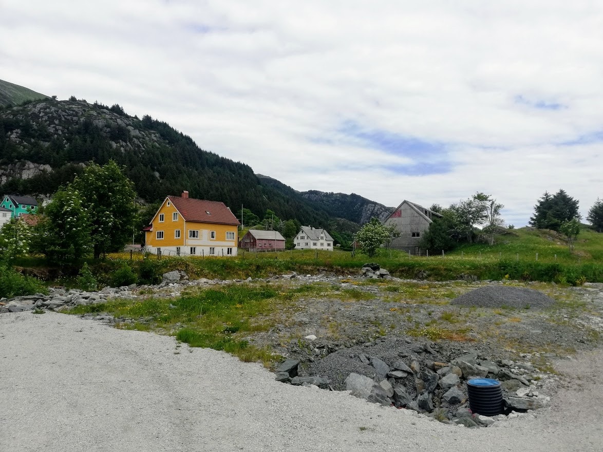 Tomten, man kan endre til andre ledige tomter Galleribilde