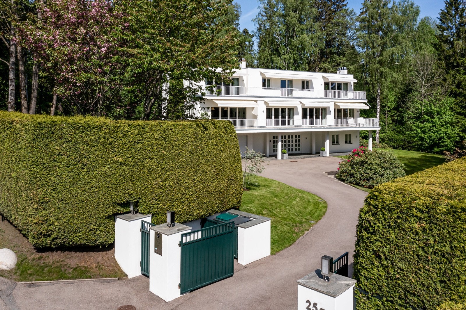 Trosterudveien 25 A Galleribilde