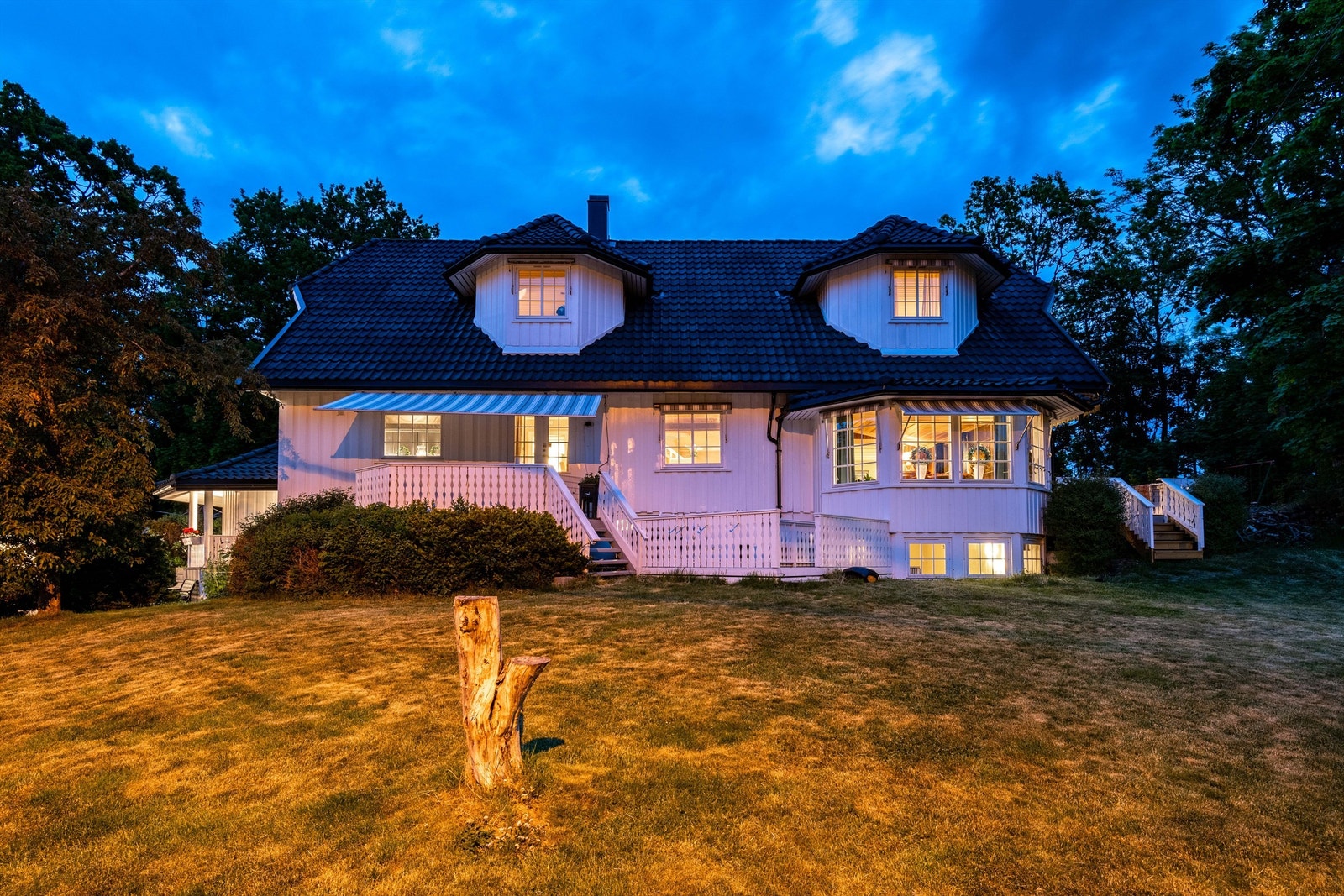 Boligen er løpende vedlikeholdt og oppgradert, og har i sin helhet god standard. Galleribilde