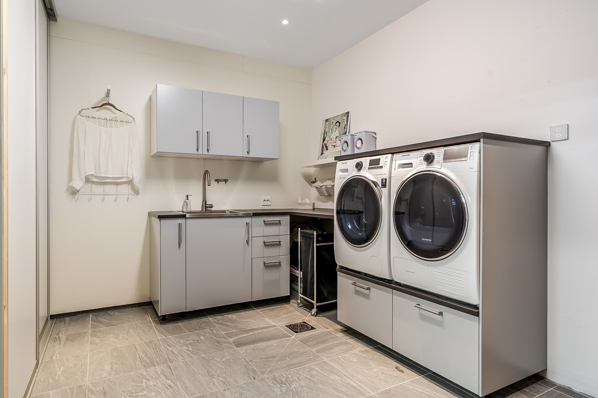 Vaskerom og kombinert teknisk rom. Galleribilde