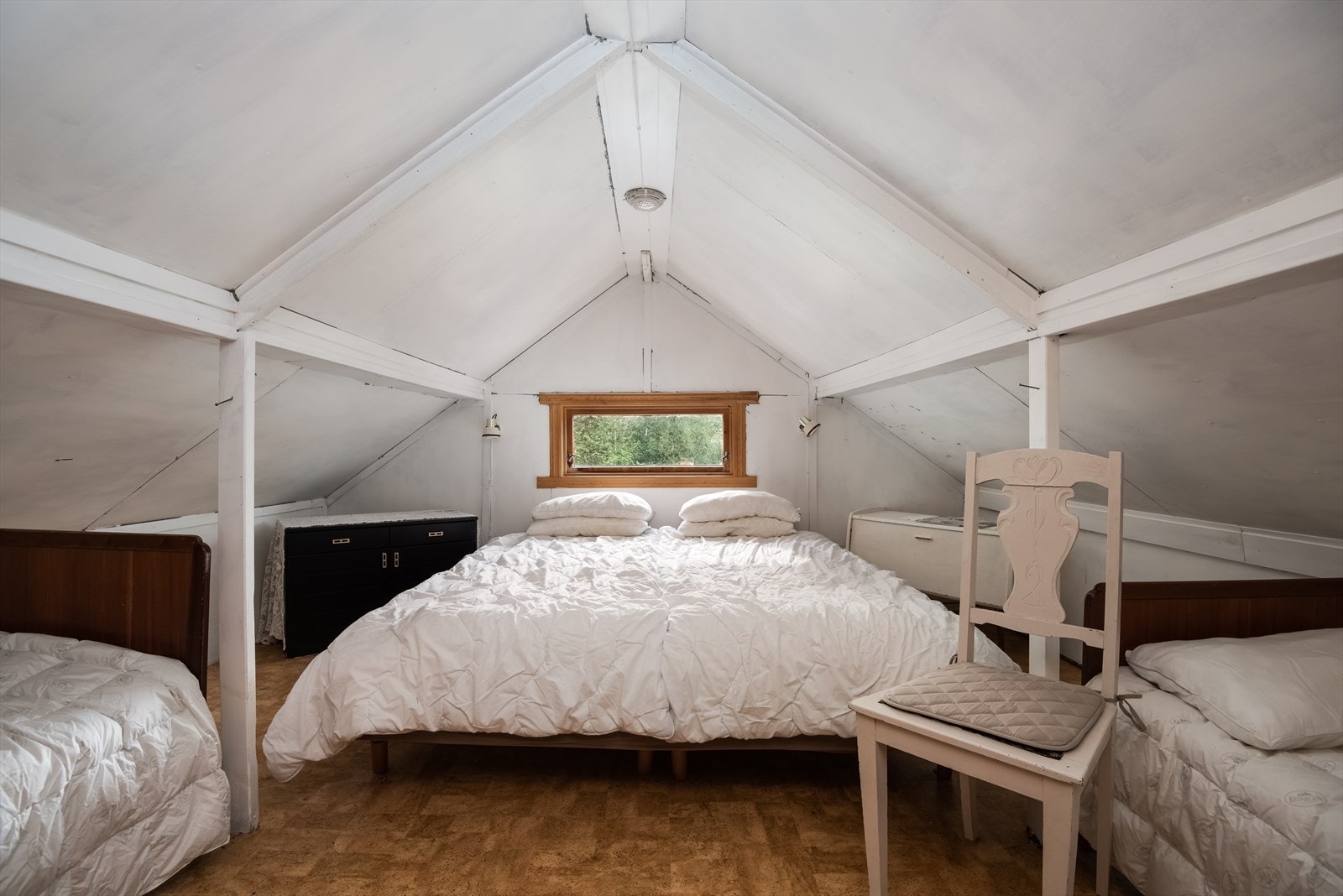 Soverom2etg 01 Galleribilde