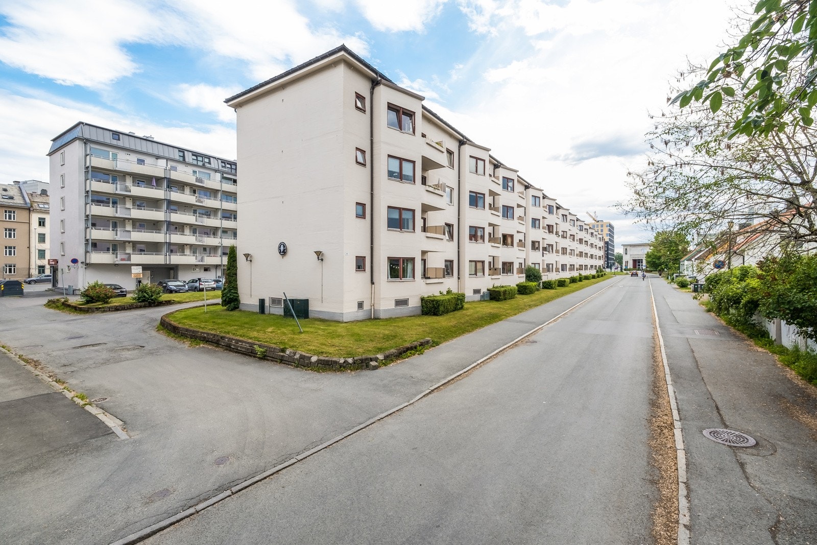 Fasade. Leiligheten har sentral og attraktiv beliggenhet, med nærhet til NTNU Gløshaugen, St.Olavs hospital og NTNU Handelshøyskolen.