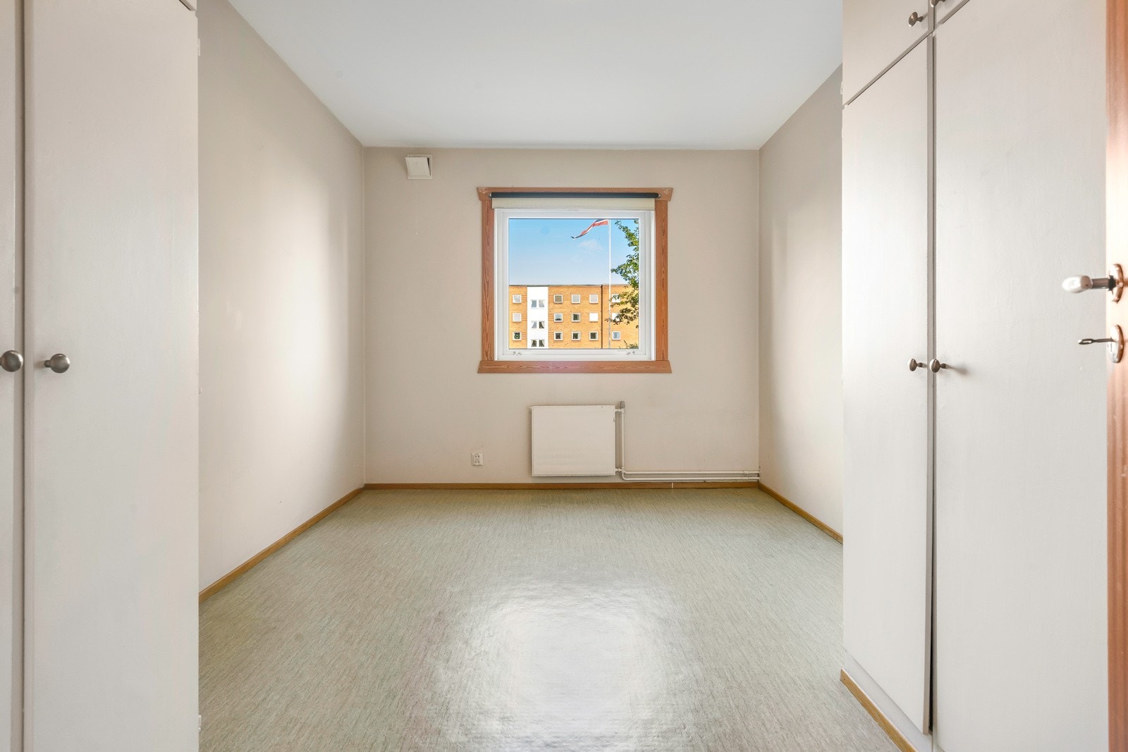 Soverom 1 har belegg på gulv Galleribilde