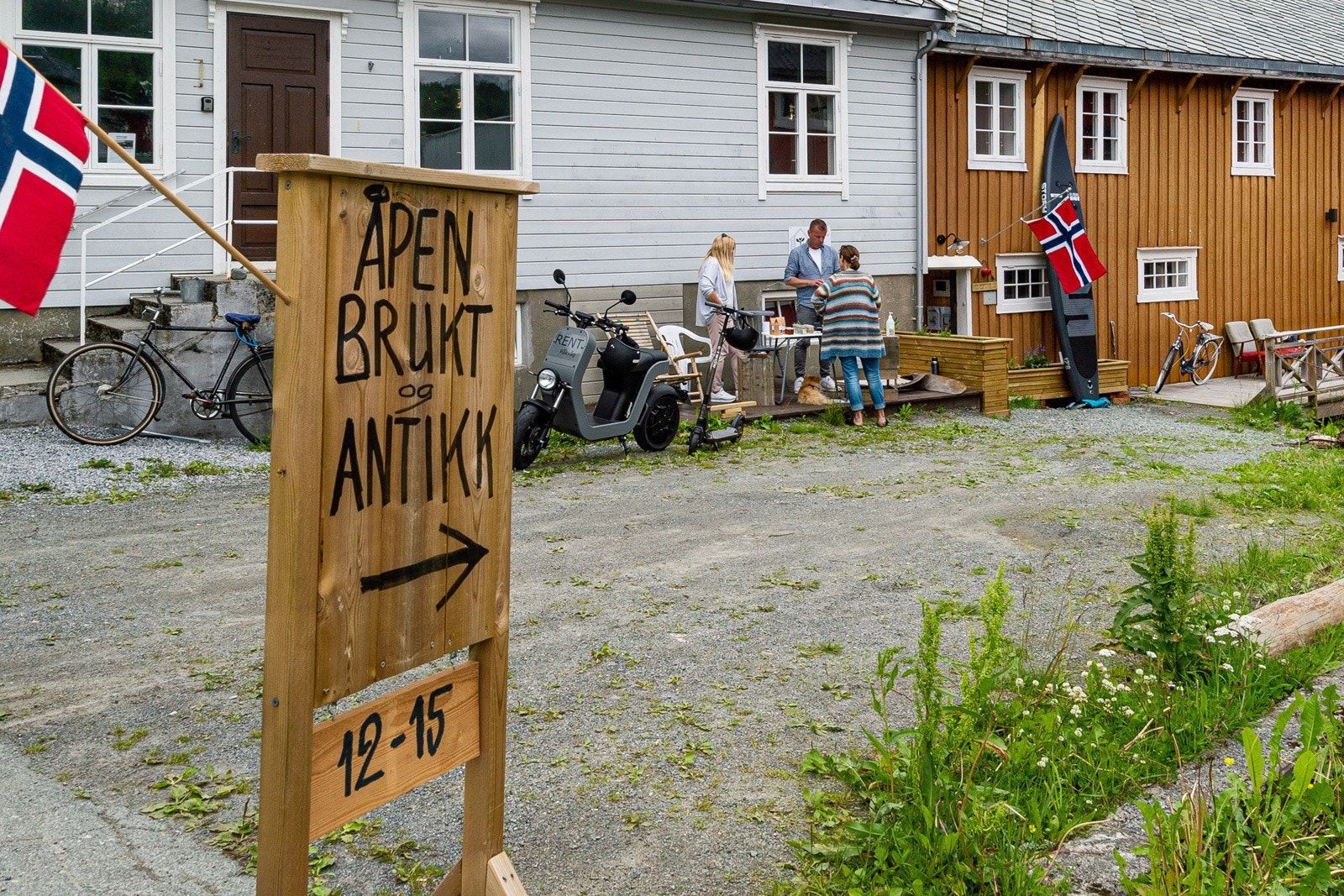 Råkvåg var et av landets beste fjorder for sildefiske og på grunn av dette arrangeres "Råkvåg Anno 1930" hvert år som årets største begivenhet Galleribilde