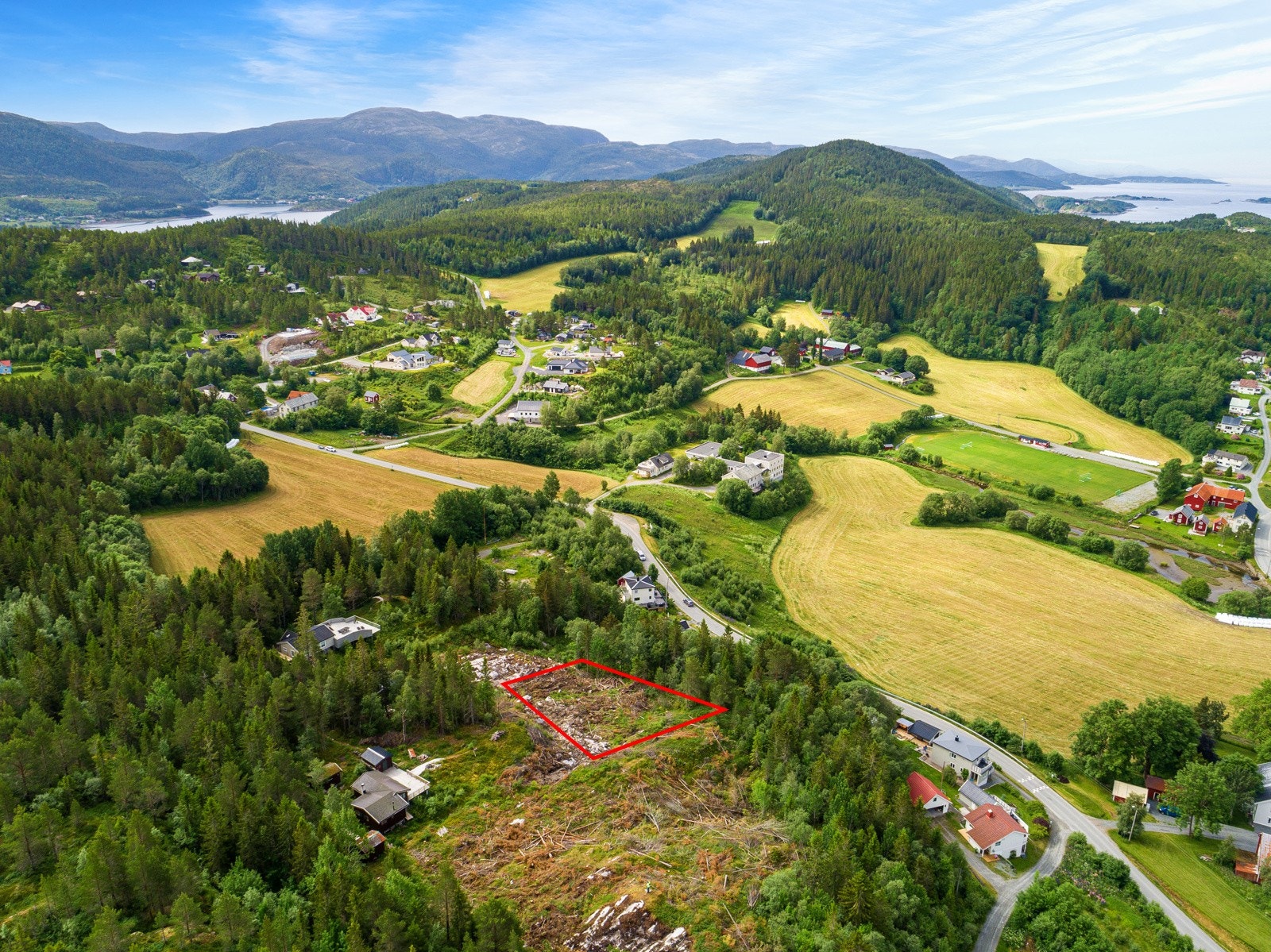 Tomten er markert på bildet Galleribilde