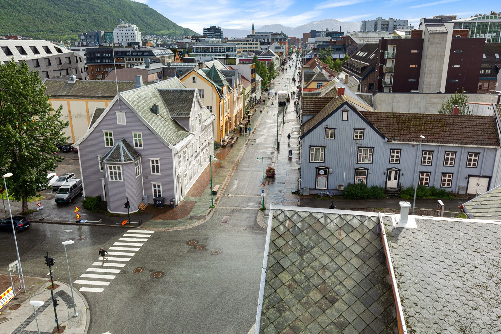 Utsikt fra fellesterrassen i nabobygget