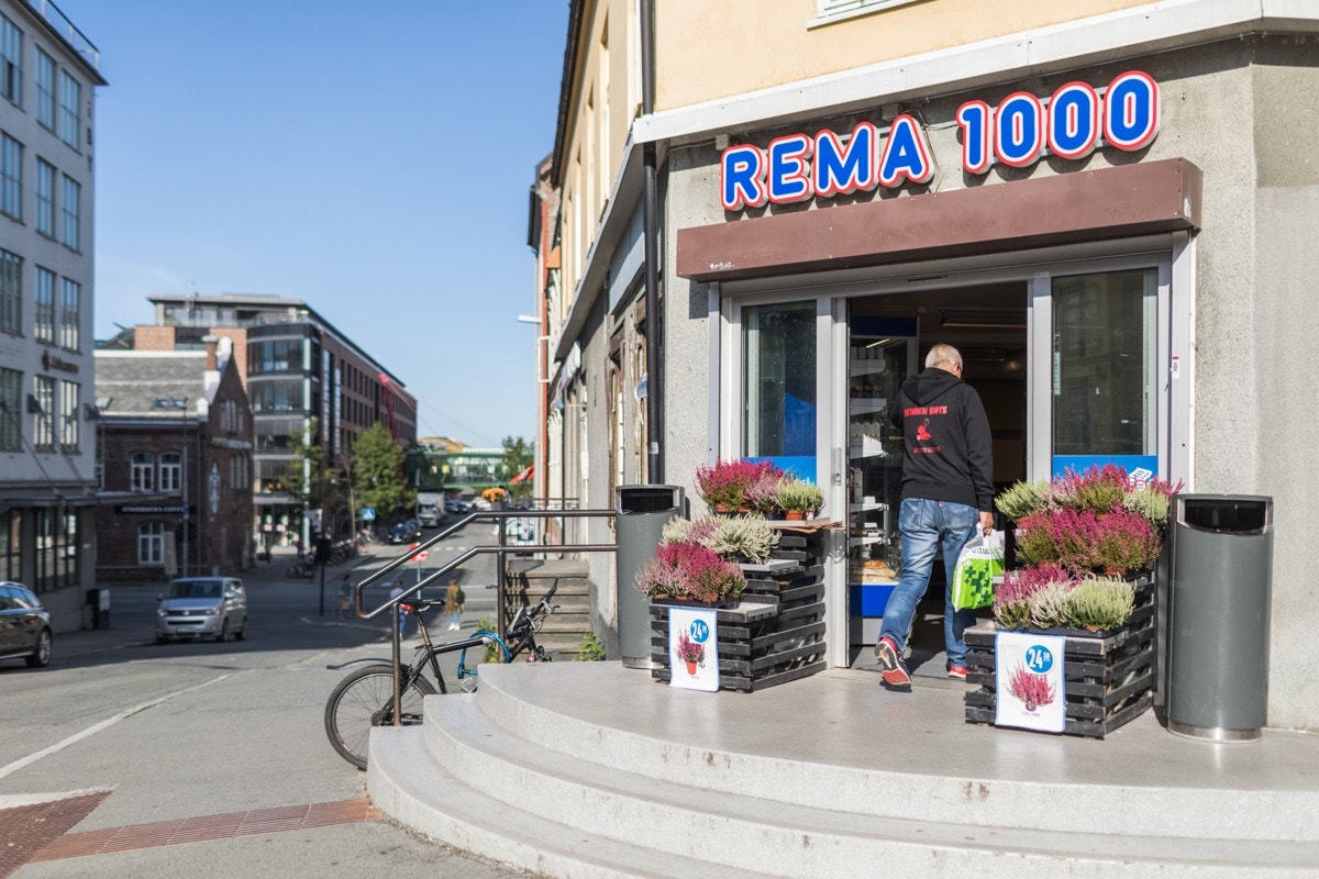 Rema 1000 Kirkegata er en av mange nærbutikker Galleribilde