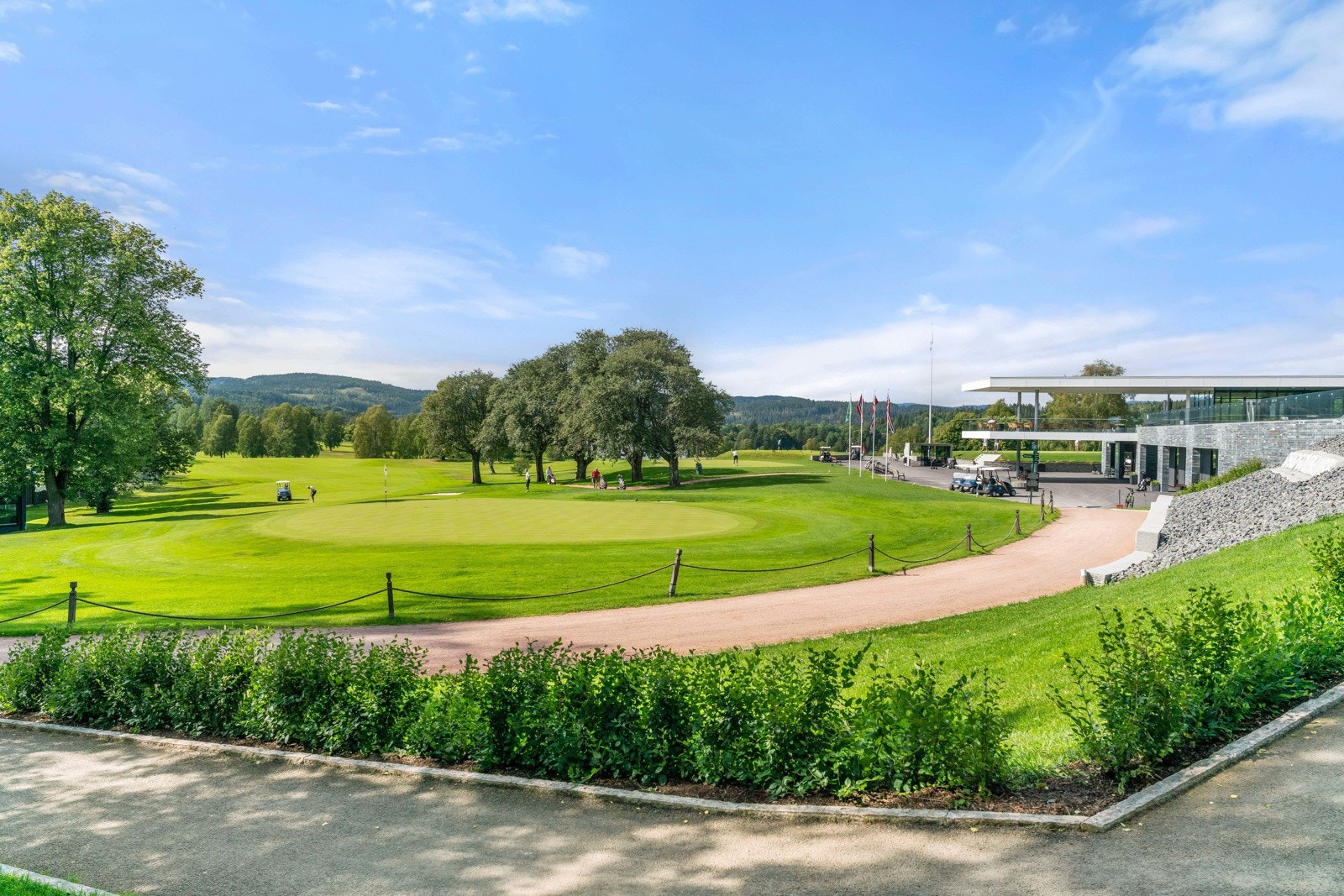 Områdebilde - Oslo Golfklubb er en svært populær golfklubb ved Bogstadvannet. Galleribilde