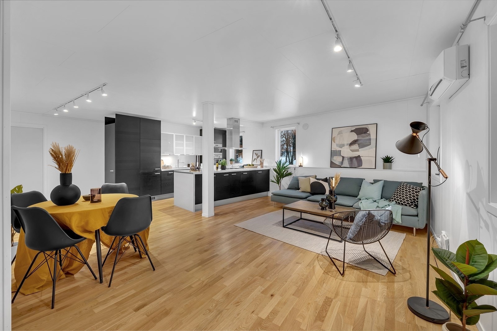 Her vil man trives Galleribilde