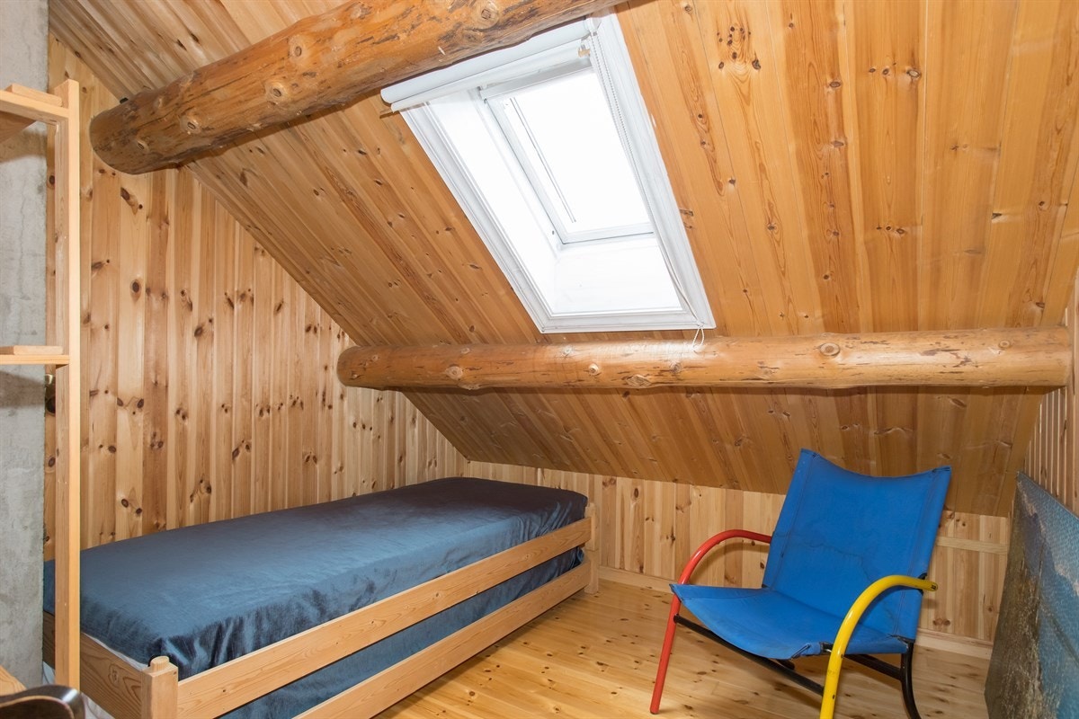 Soverom 2. etg. Galleribilde