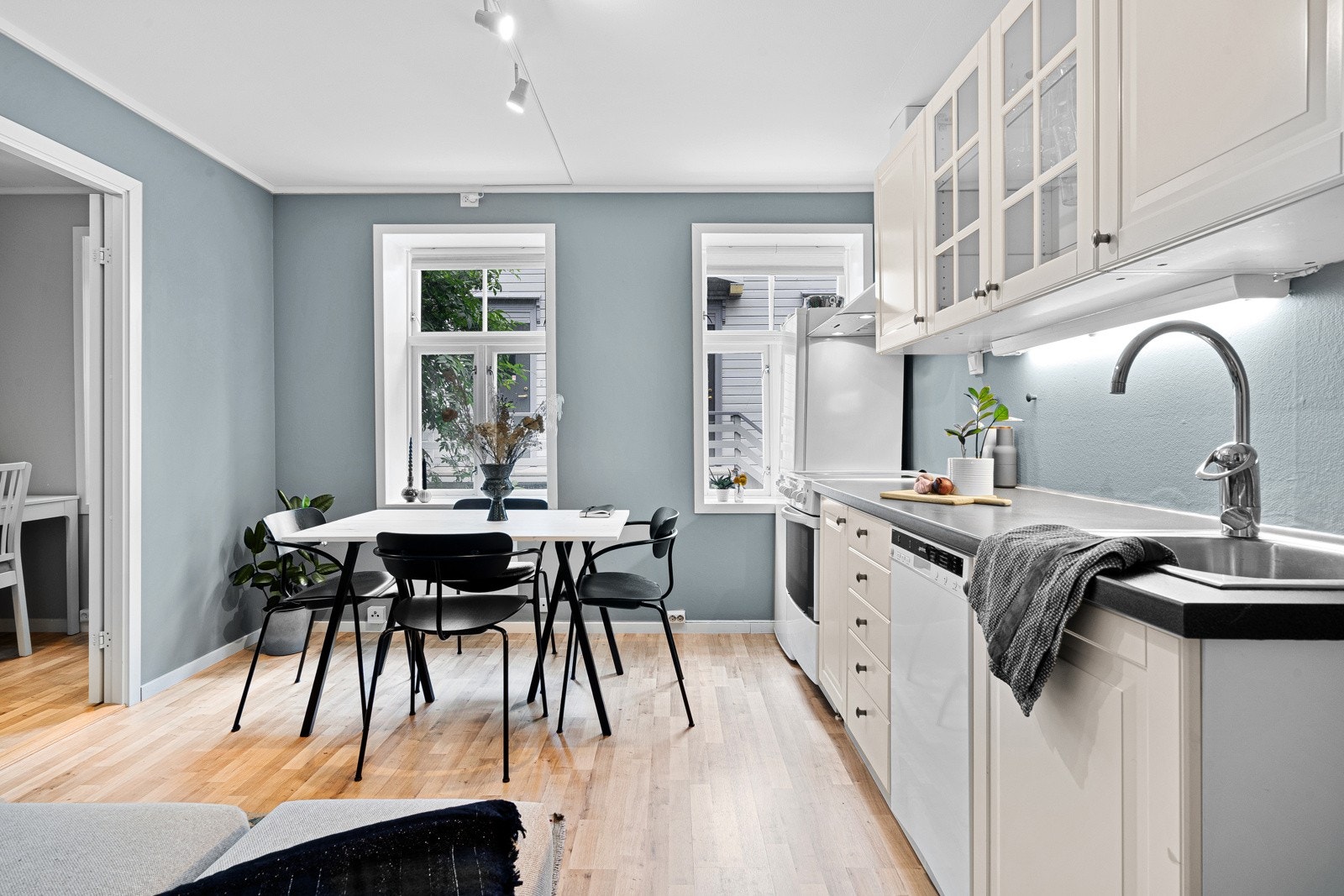 Velkommen til Nedre Møllenberg gate 76 D - En delikat 3-roms selveierleilighet, beliggende på sentrale og ettertraktede Møllenberg Galleribilde