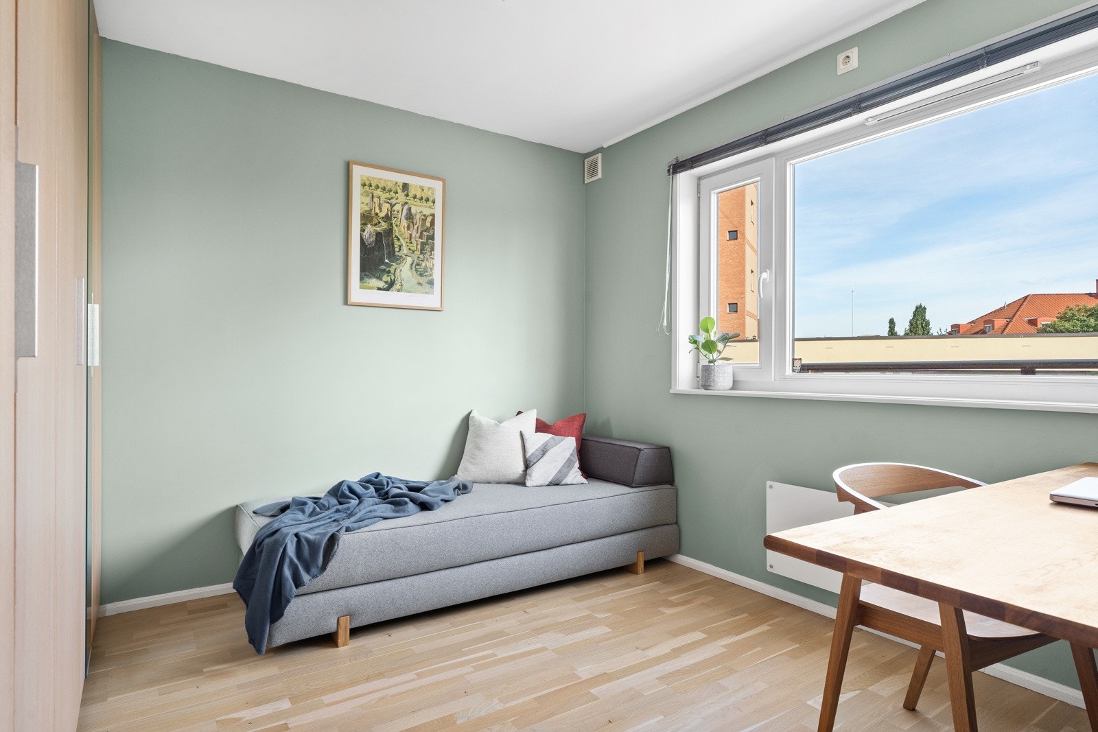 Leiligheten har to delikate soverom. Galleribilde