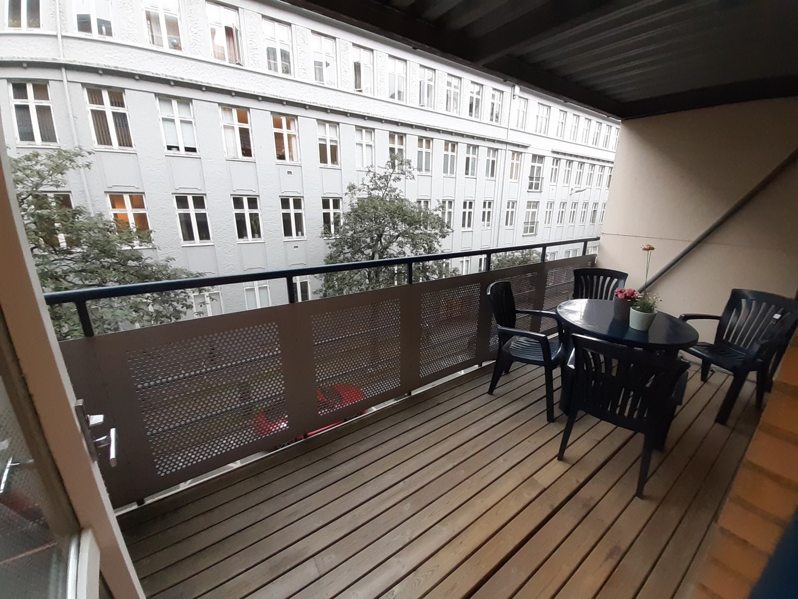 Balcony Galleribilde