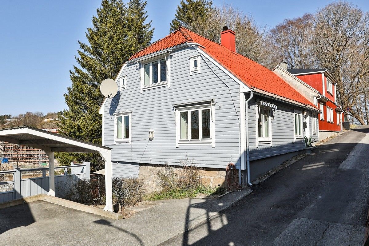 Huset sett utvendig fra siden. Galleribilde
